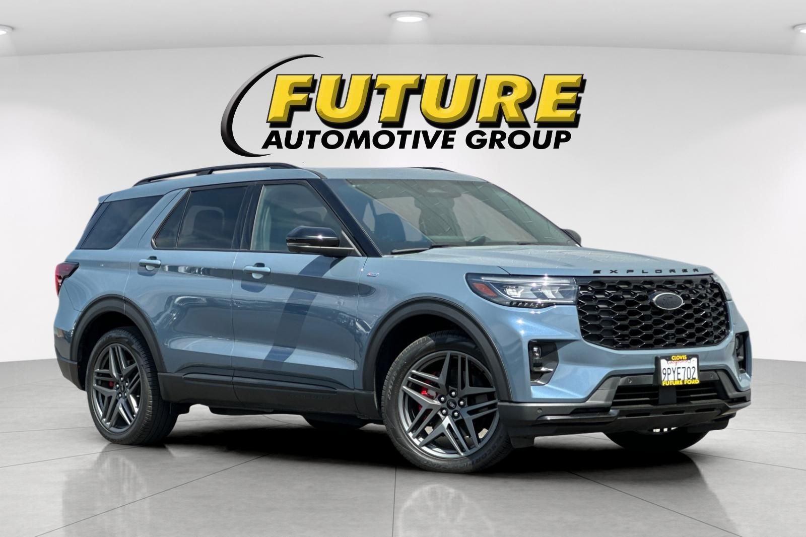 2025 Ford Explorer ST-LINE 4WD (PL535)'s photo