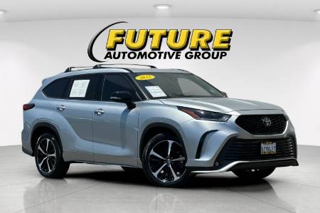 2022 Toyota Highlander XSE