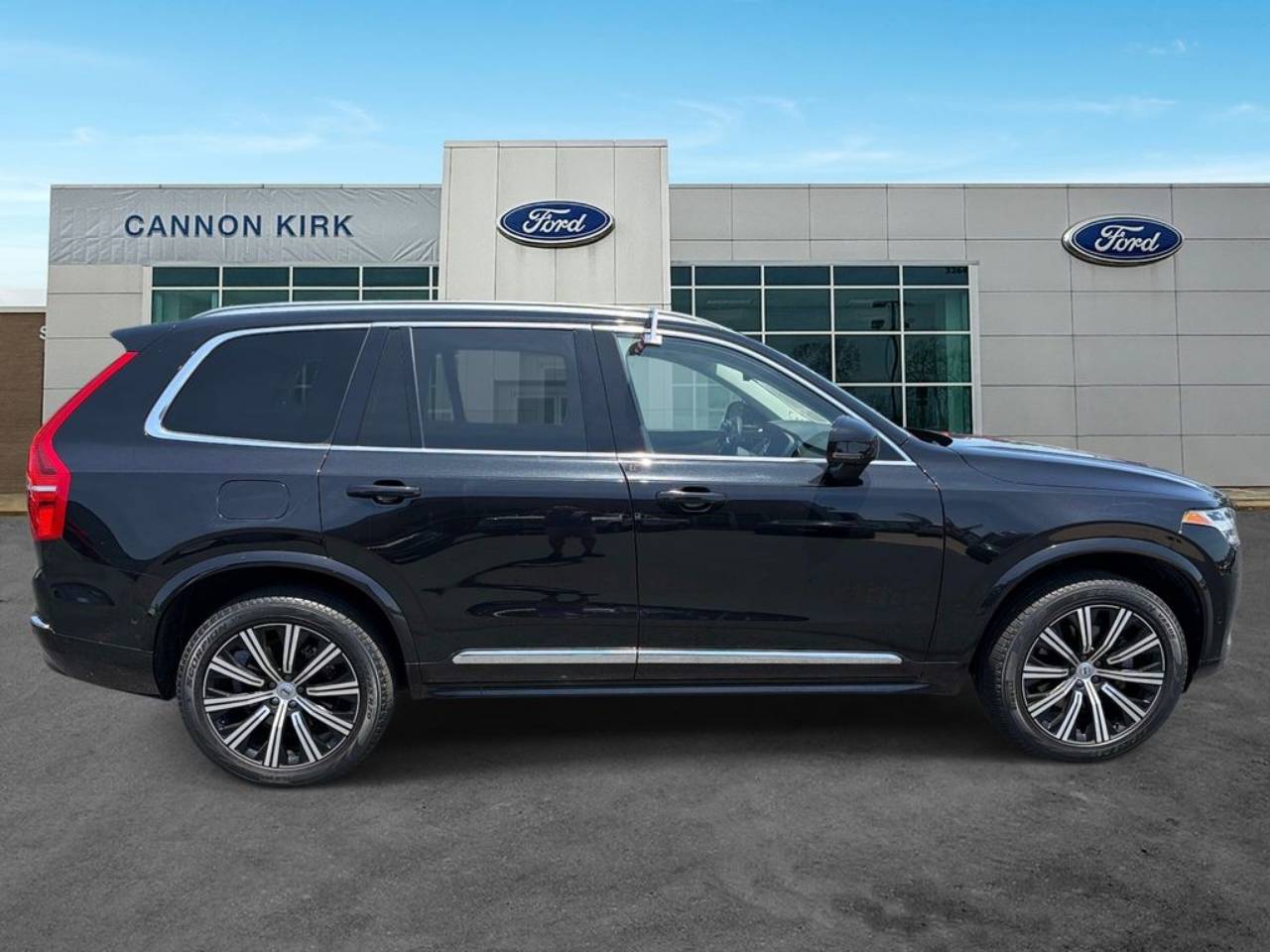 2024 Volvo XC90 Plus - Photo 8