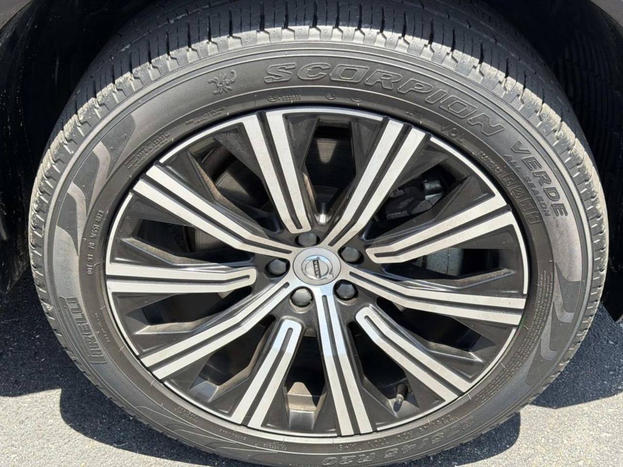 2024 Volvo XC90 Plus - Photo 9