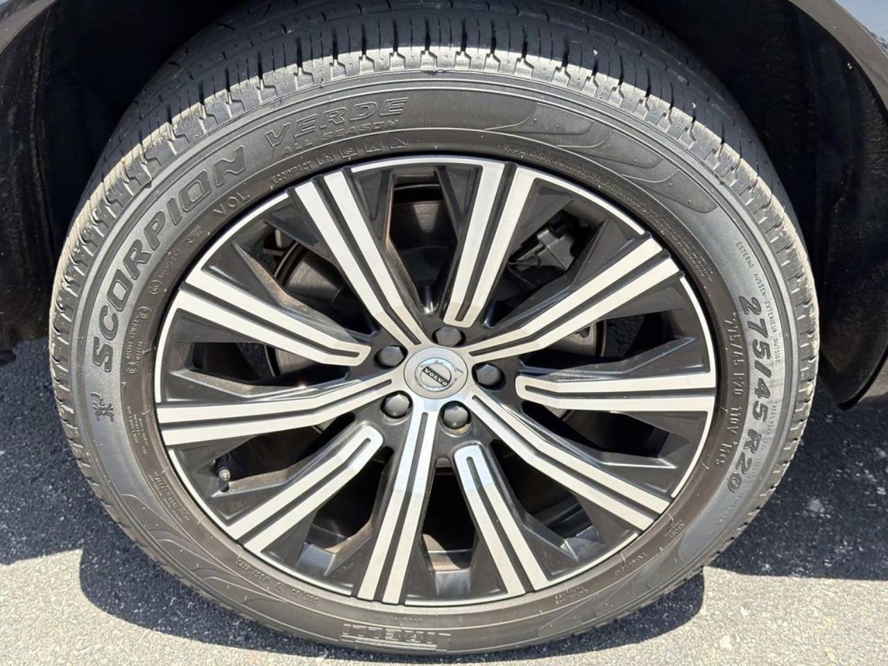 2024 Volvo XC90 Plus - Photo 10