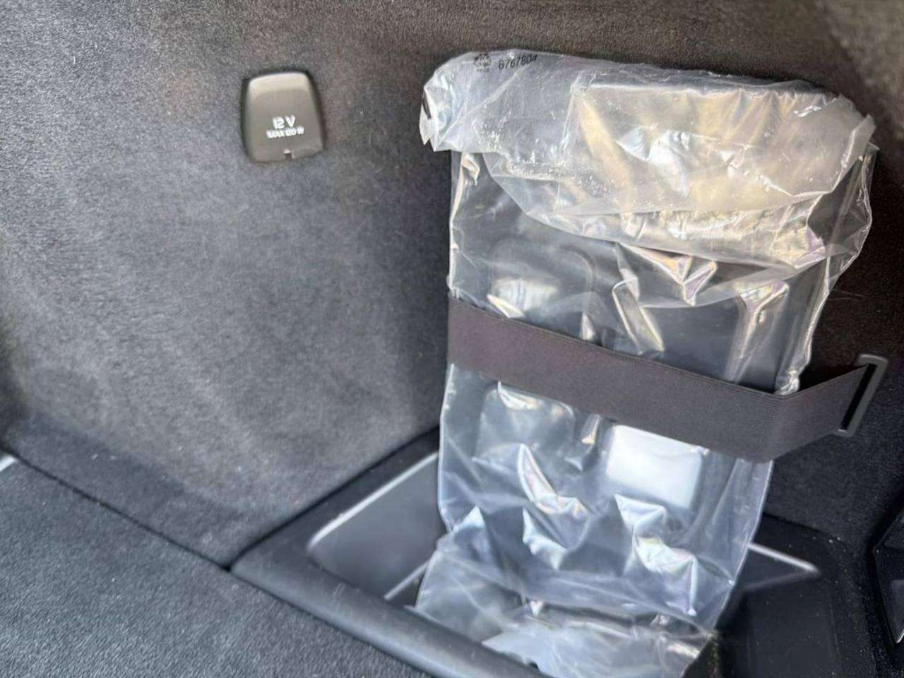 2024 Volvo XC90 Plus - Photo 25