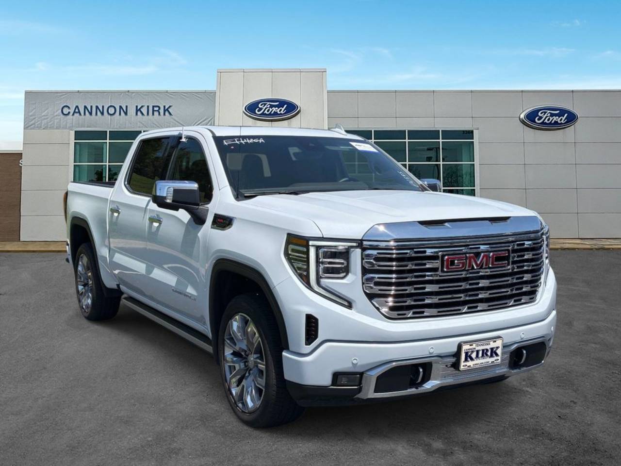 2026 GMC Sierra 4WD Crew Cab Short Box Denali's photo