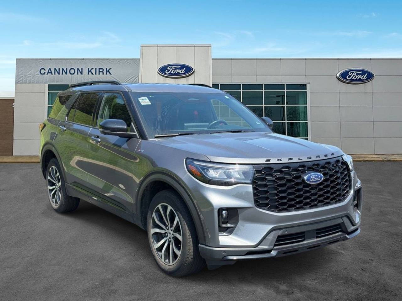 2025 Ford Explorer ST-LINE 4WD (PL535)'s photo