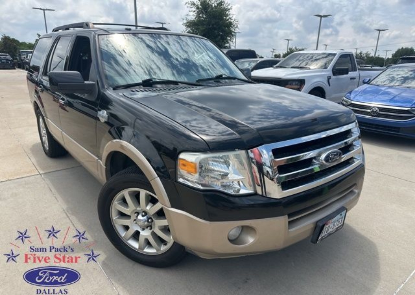 2012 Ford Expedition's photo