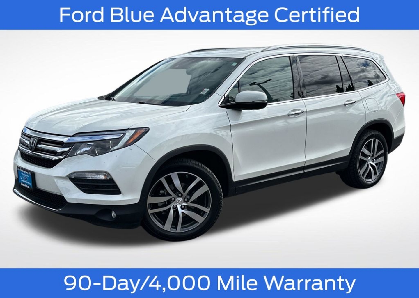 2017 Honda Pilot 4WD Touring's photo