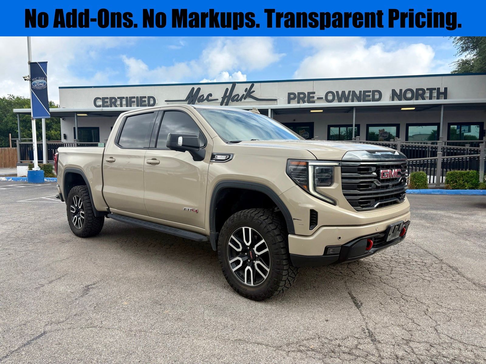 2022 GMC Sierra 4WD Crew Cab Short Box AT4's photo