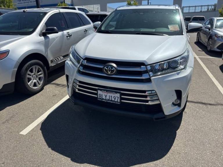 2019 Toyota Highlander Limited Platinum