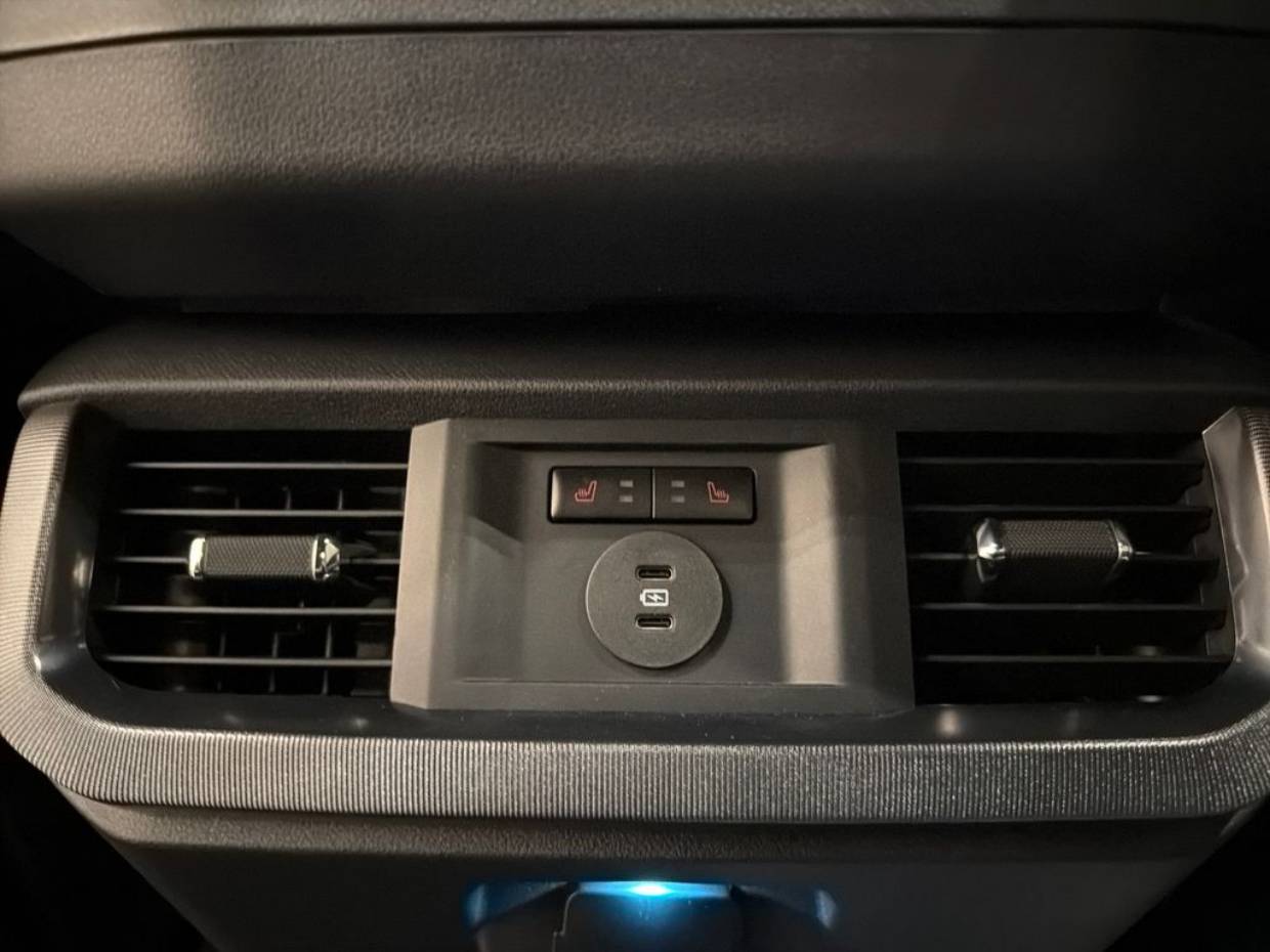 2025 Ford F-150 Platinum - Photo 30
