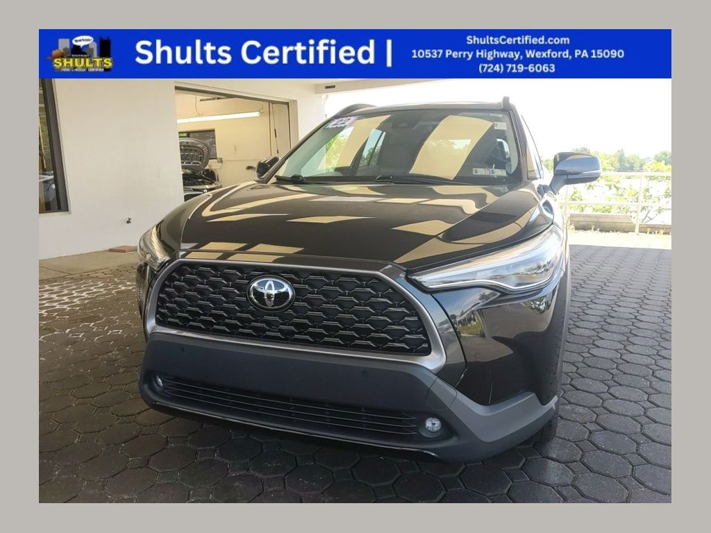 Used 2022 Toyota Corolla Cross XLE