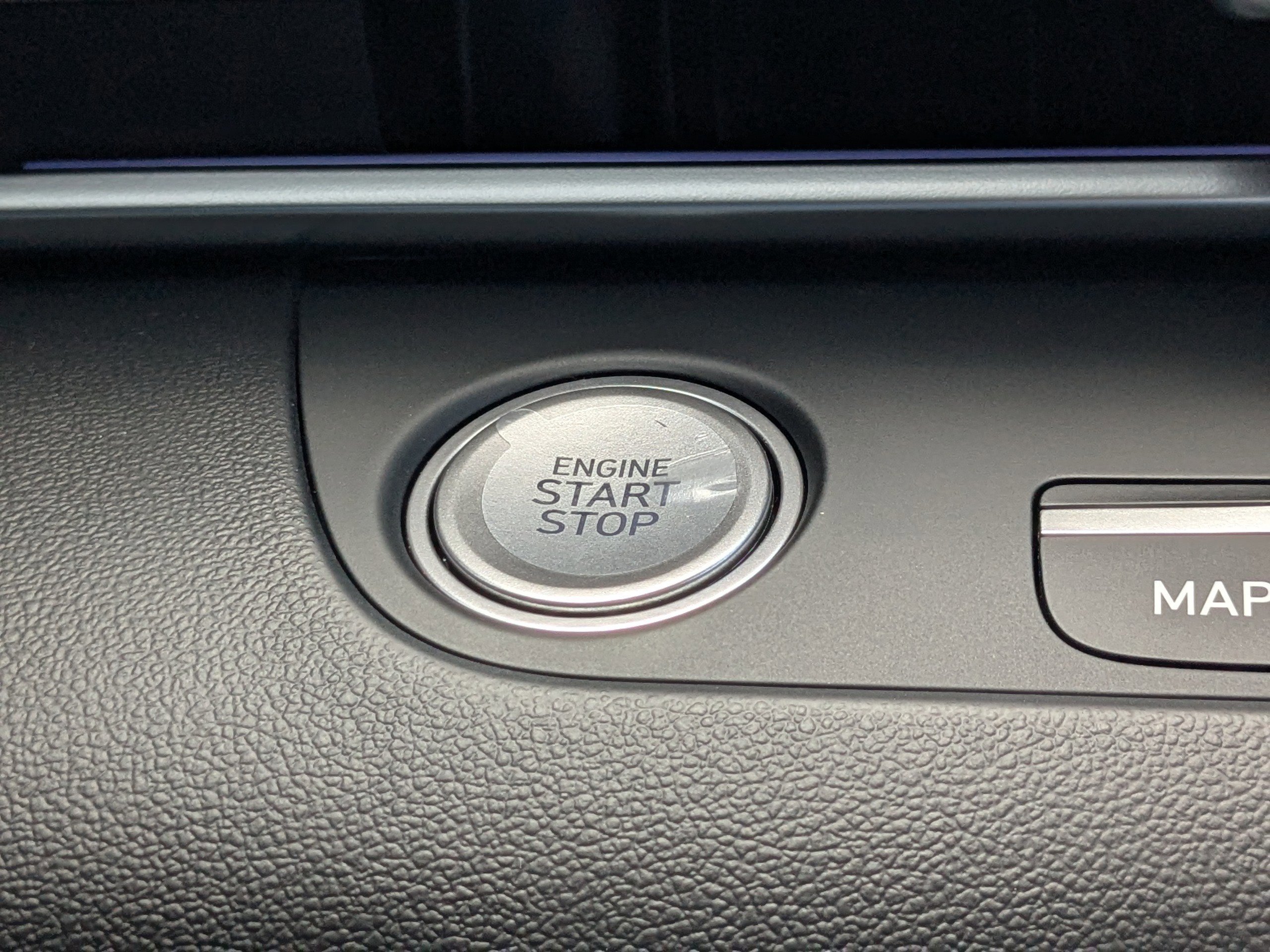2025 Hyundai Elantra Limited - Photo 27