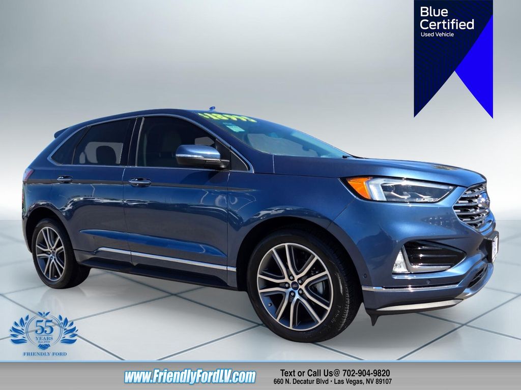 2019 Ford Edge Titanium's photo