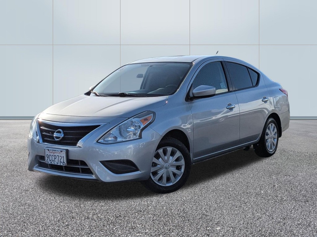 2016 Nissan Versa 1.6 SV