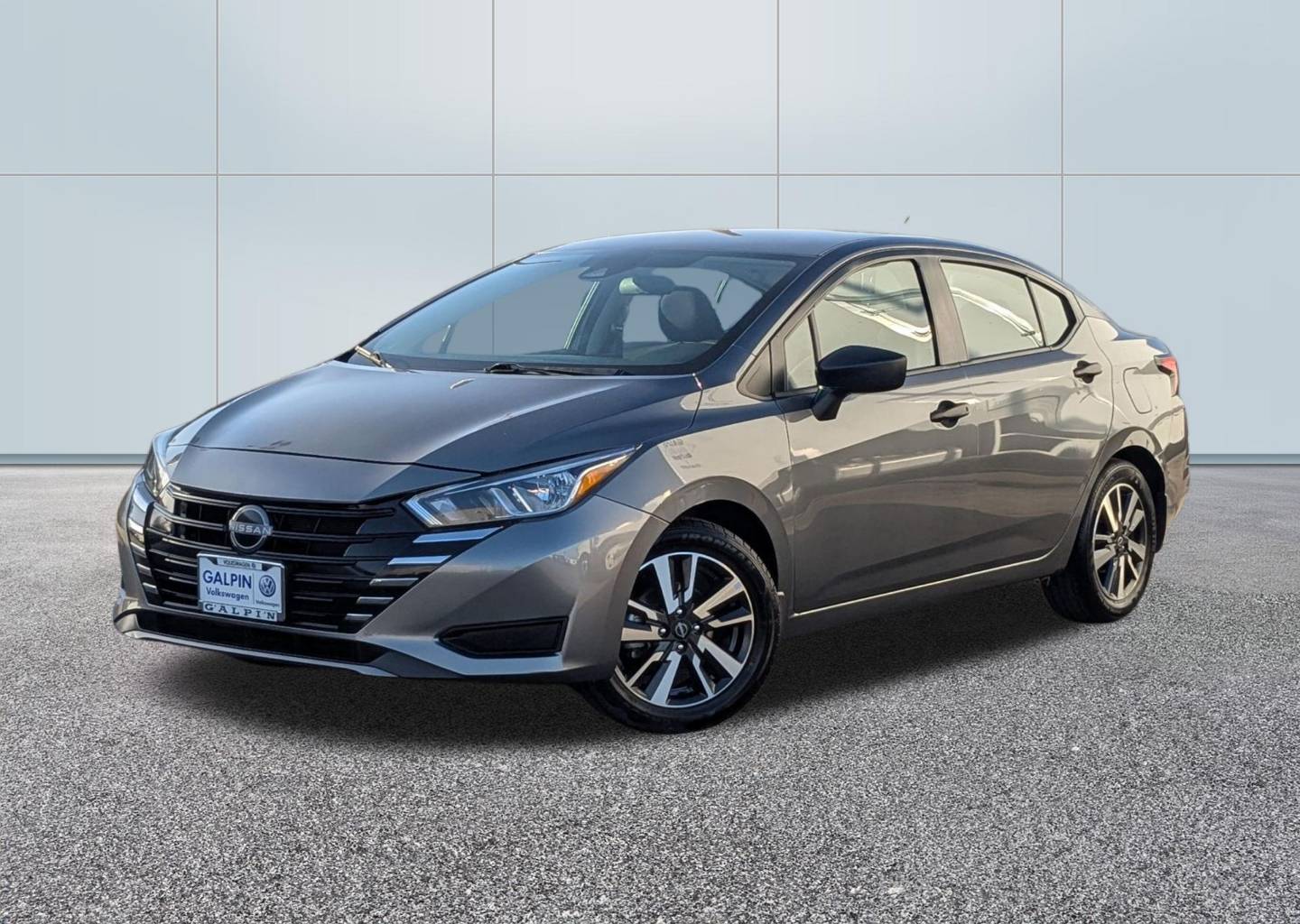 2024 Nissan Versa's photo
