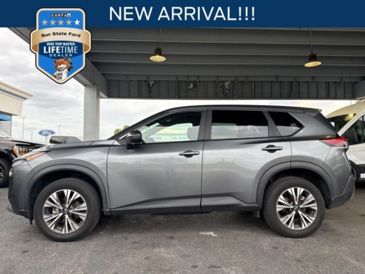 2023 Nissan Rogue SV FWD's photo