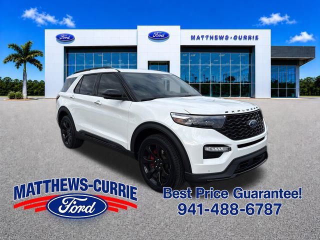 2022 Ford Explorer ST 4WD's photo