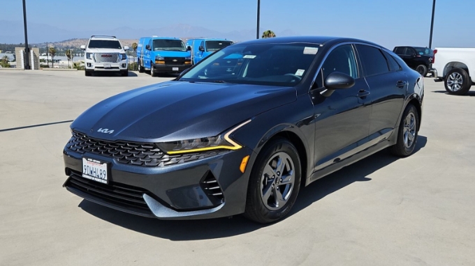 2023 Kia Optima LXS FWD's photo