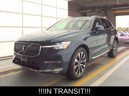 2023 Volvo XC60 B5 Plus Bright Theme