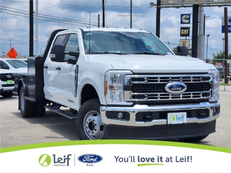 2026 Ford Super Duty F-350 DRW XL