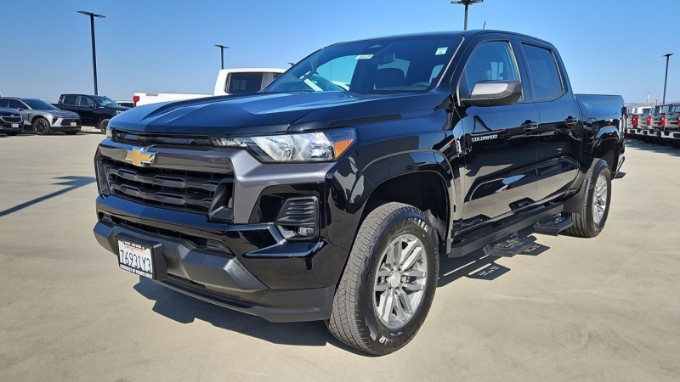 2024 Chevrolet Colorado 2WD LT Crew Cab Short Box's photo