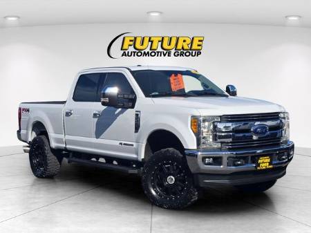 2017 Ford F-250SD LARIAT