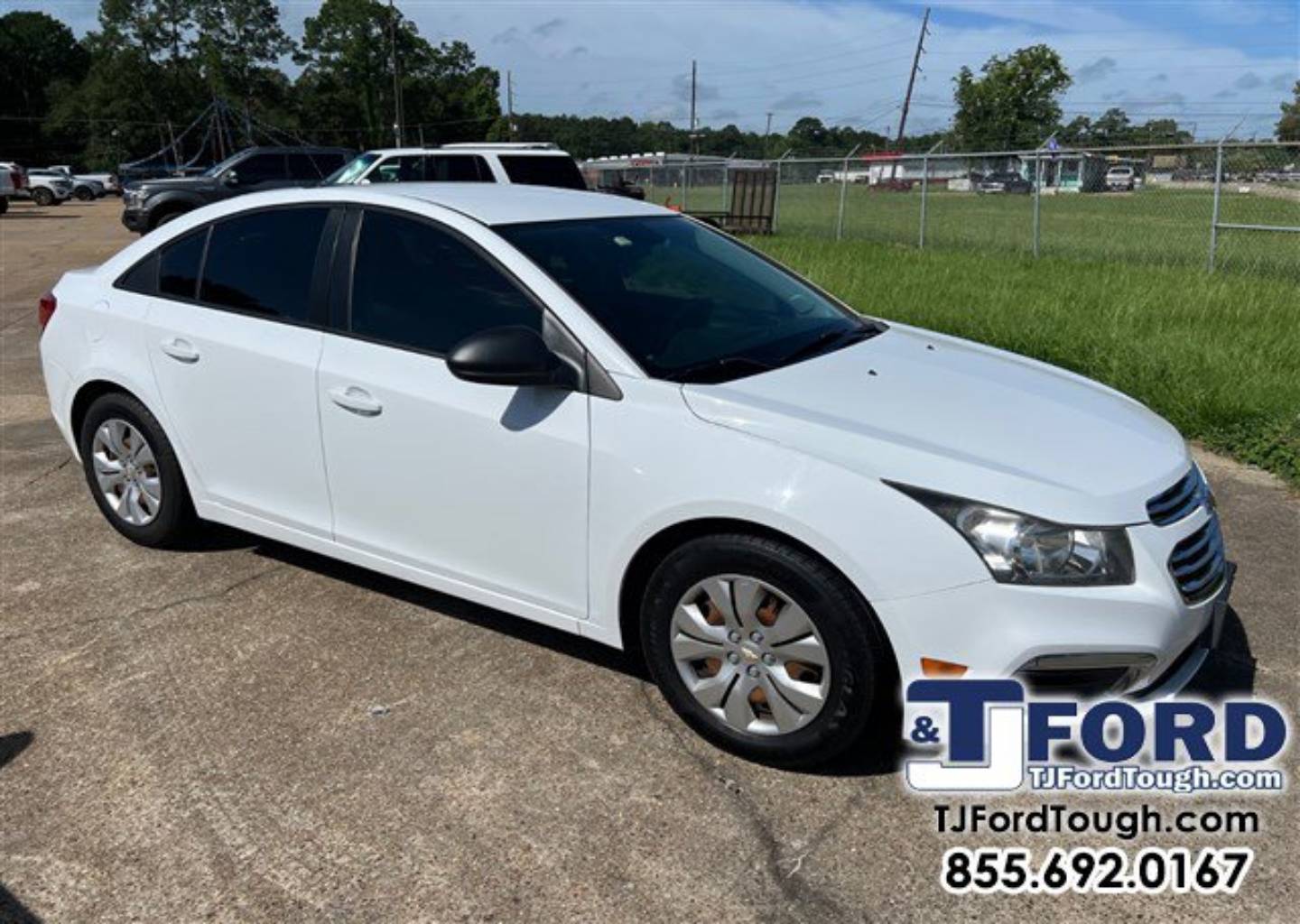 2016 Chevrolet Cruze LS Auto's photo