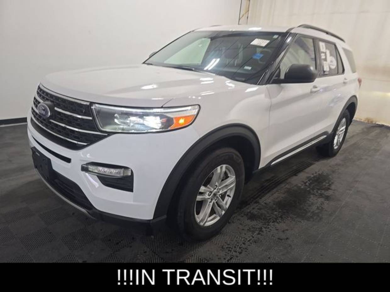 2023 Ford Explorer XLT 4WD's photo