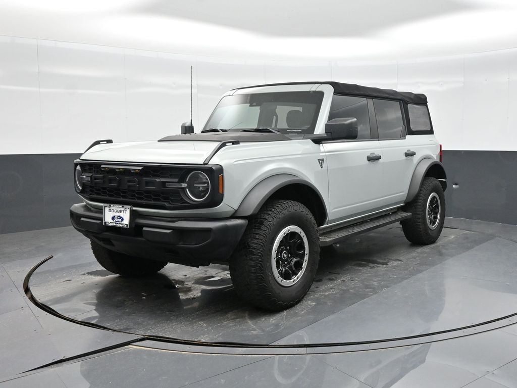 2022 Ford Bronco Base Advanced 4x4's photo