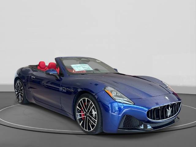 2026 Maserati Grancabrio Base