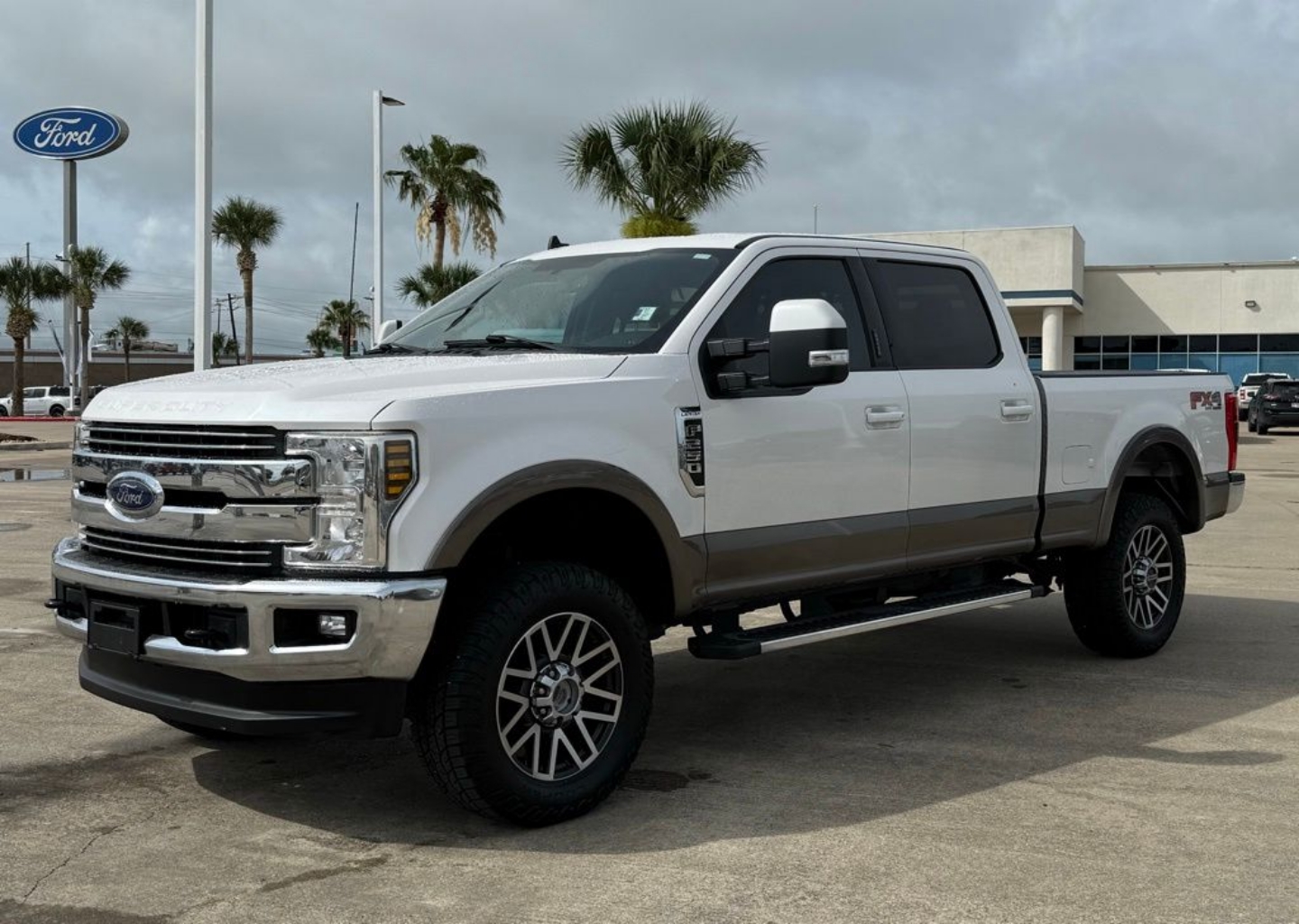 2019 Ford F-250 Lariat 4x4 Crew Cab 6-3/4' Box's photo
