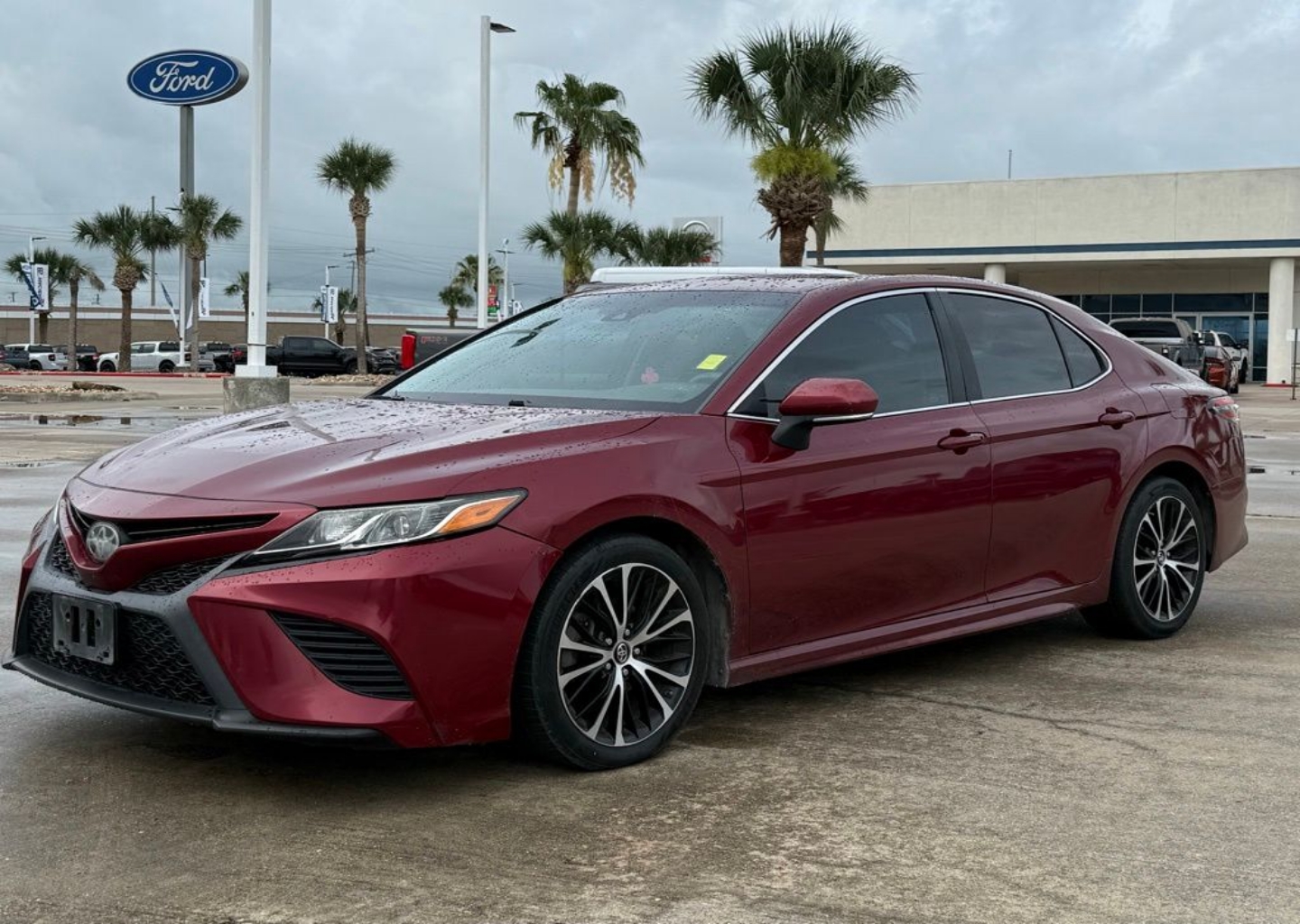 2018 Toyota Camry 2.5 Auto SE's photo