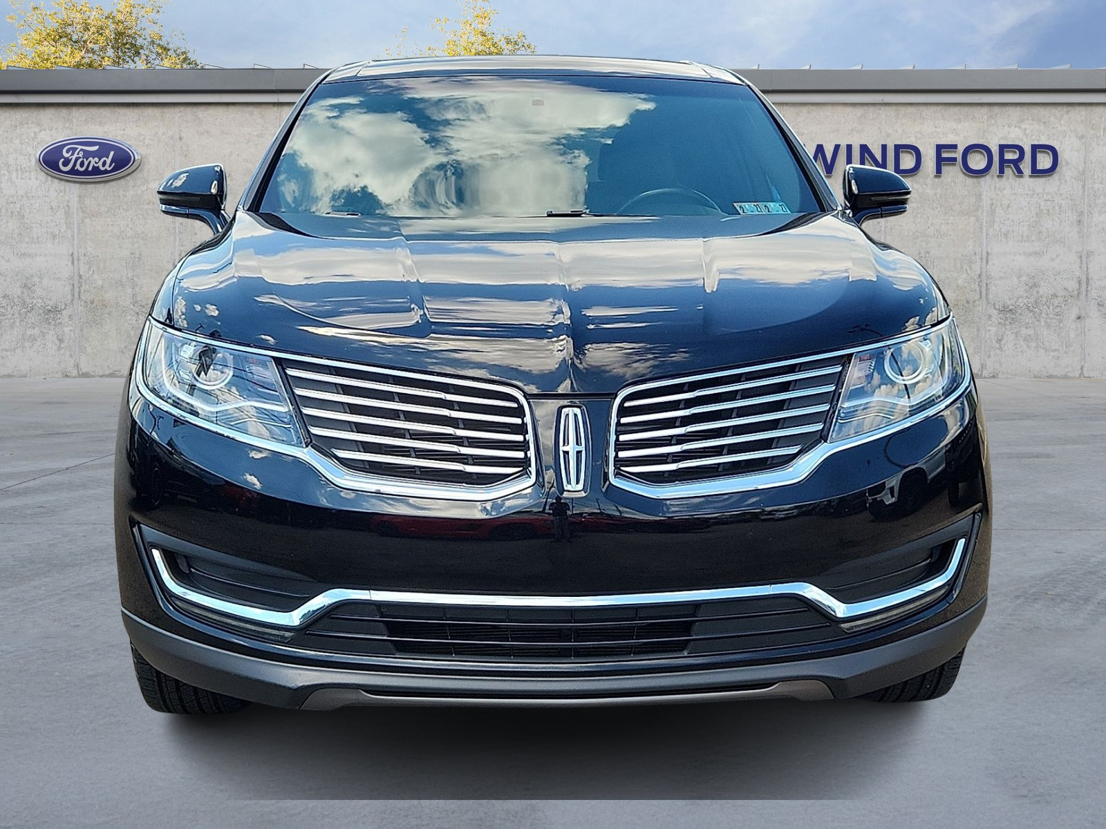 Used 2016 Lincoln MKX Select with VIN 2LMTJ8KR5GBL25420 for sale in Heidelberg, PA