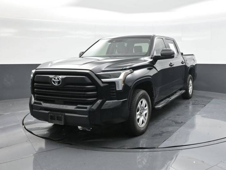 2022 Toyota Tundra 4WD SR