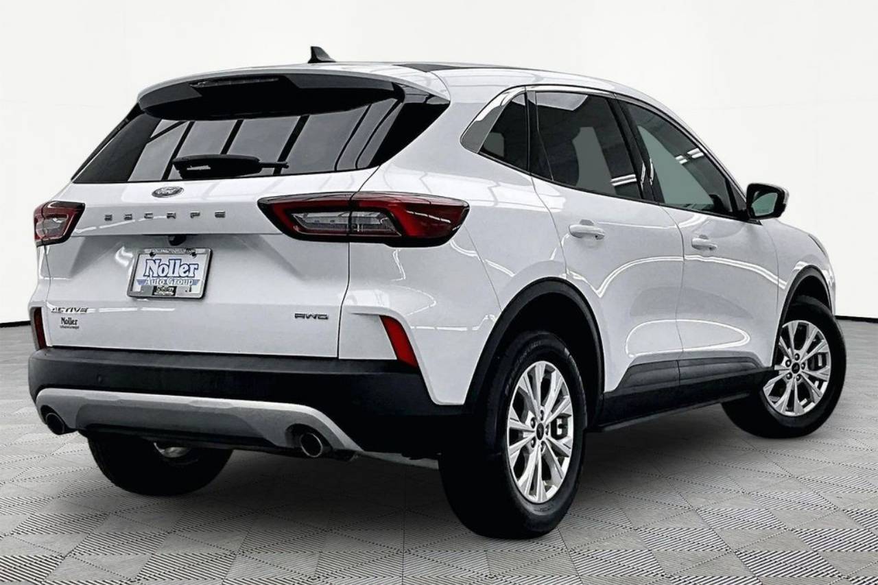 Certified 2023 Ford Escape Active with VIN 1FMCU9GN4PUB24097 for sale in Kansas City
