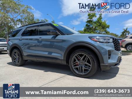 2025 Ford Explorer ST-Line