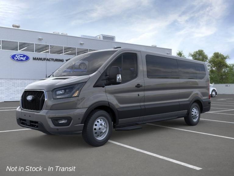 2026 Ford Transit Passenger Wagon XLT