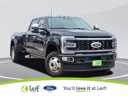 2026 Ford Super Duty F-350 DRW Platinum