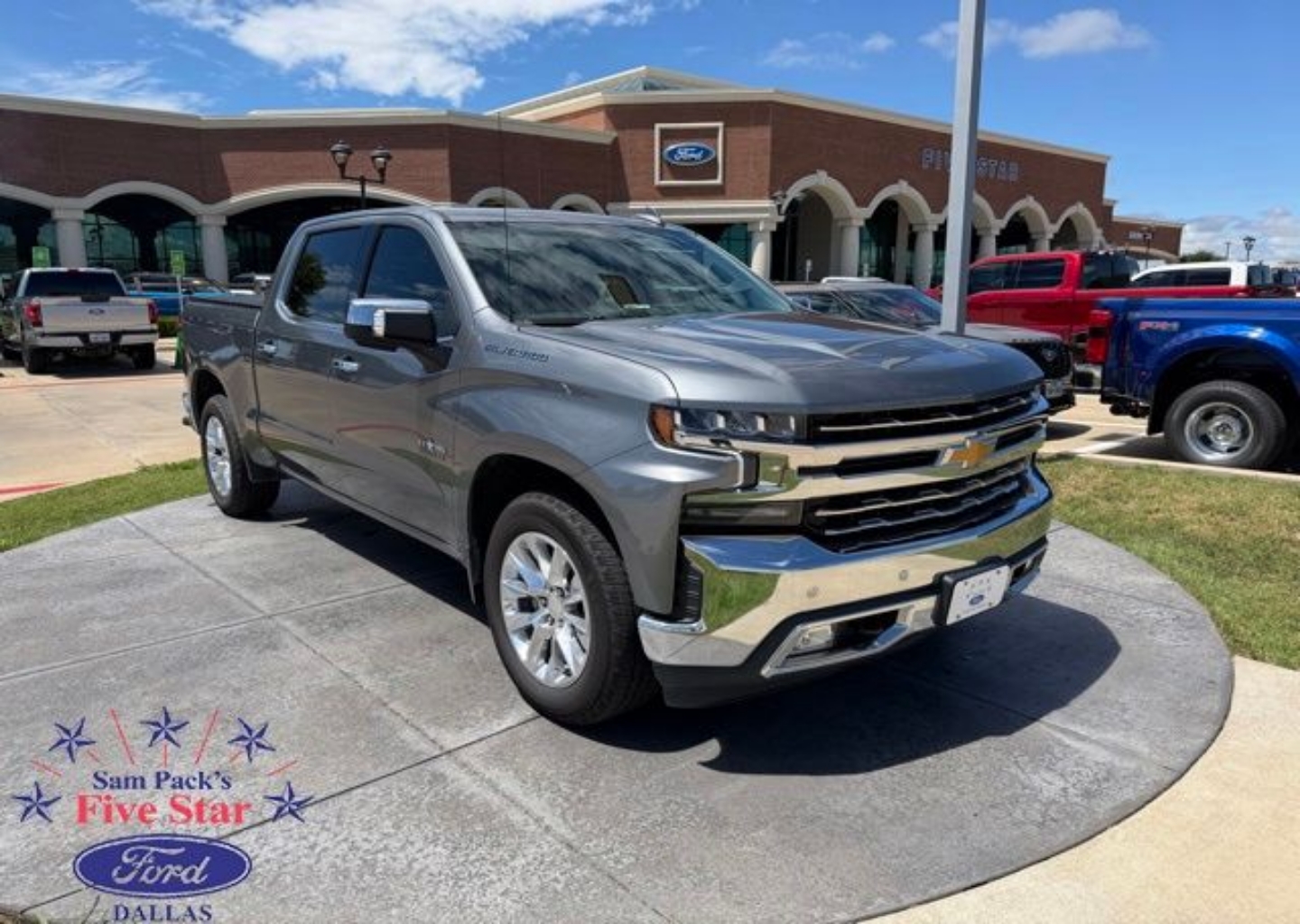 2021 Chevrolet Silverado 1500 LTZ Crew Cab Short Box's photo