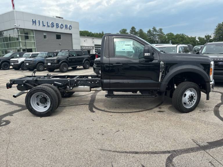 2026 Ford Super Duty F-550 DRW XL