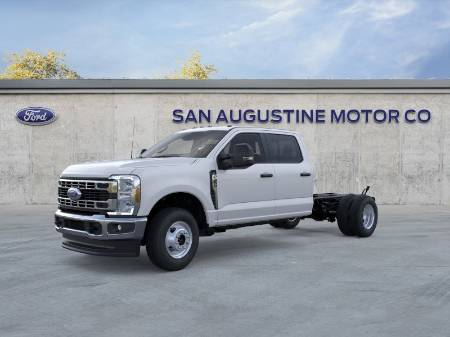 2026 Ford Super Duty F-350 DRW XL