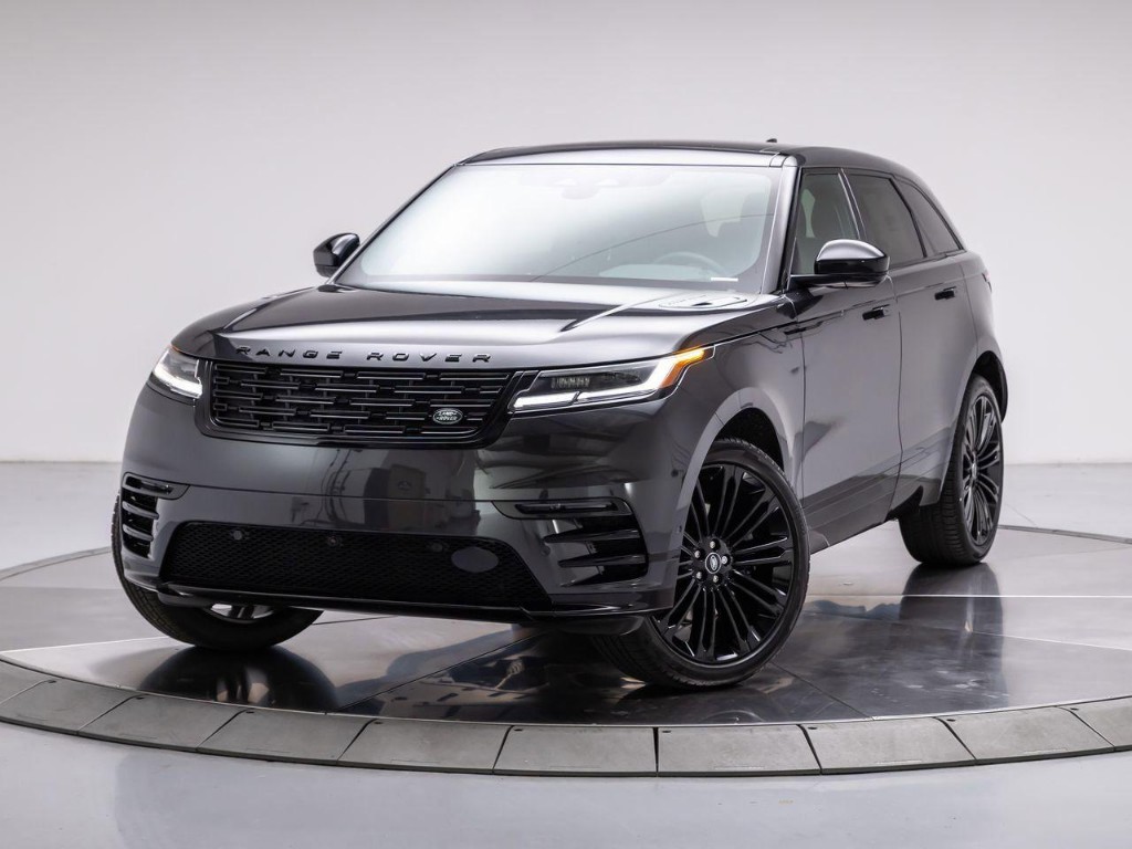 2026 Land Rover Range Rover Velar P400 Dynamic SE