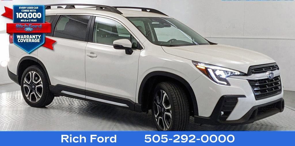 2023 Subaru Ascent Limited 7 Passenger's photo