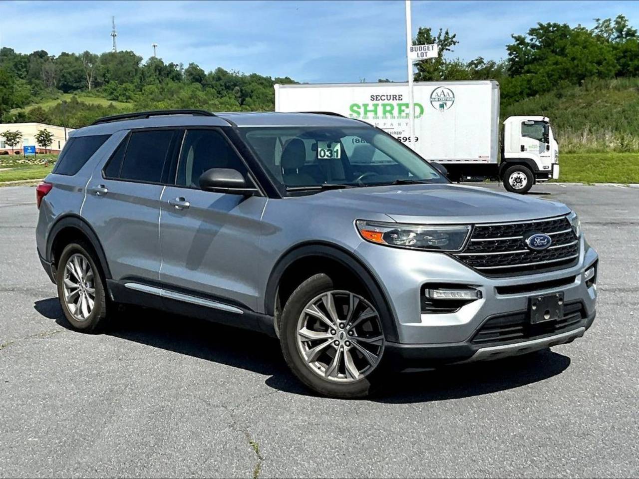 2020 Ford Explorer XLT 4WD's photo