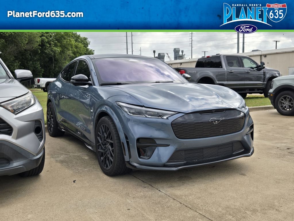 2023 Ford Mustang-Mach-e GT's photo