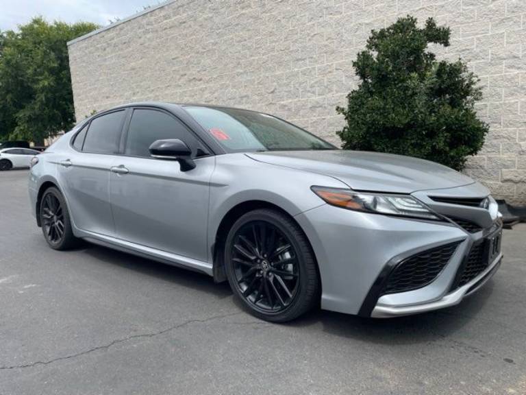 2024 Toyota Camry Hybrid XSE