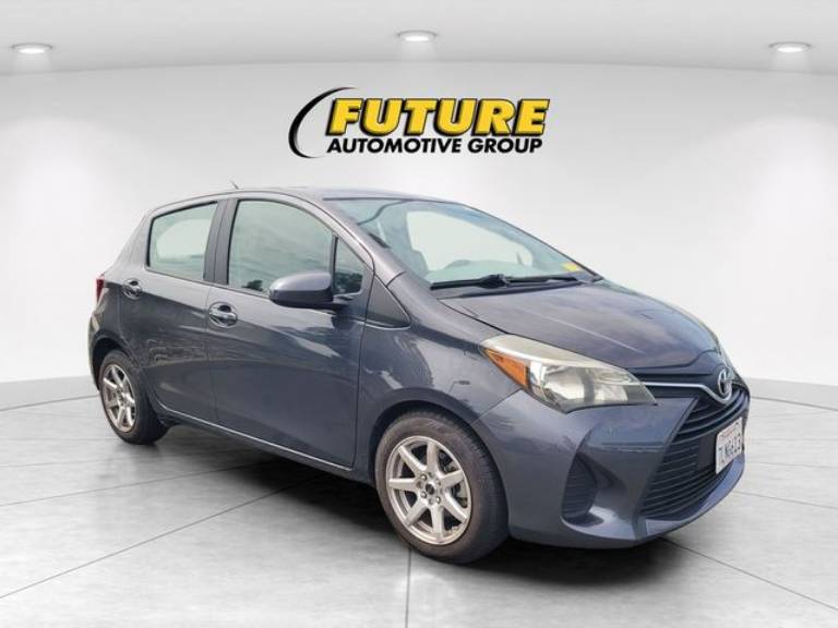 2015 Toyota Yaris L