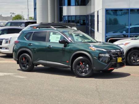 2026 Nissan Rogue Rock Creek