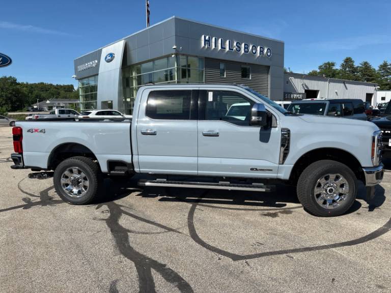 2026 Ford Super Duty F-350 SRW LARIAT