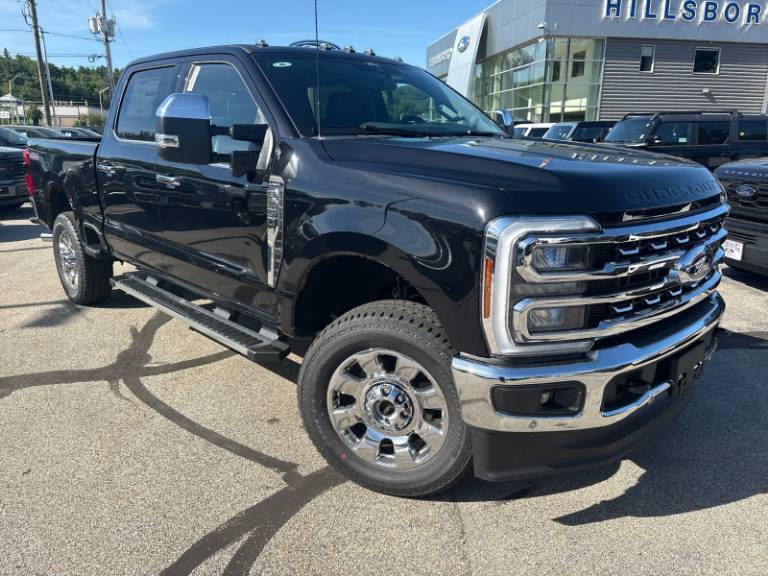 2026 Ford Super Duty F-350 SRW LARIAT