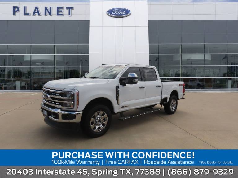 2023 Ford Super Duty F-250 SRW LARIAT 4WD Crew Cab 6.75' Box